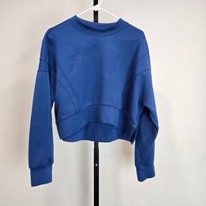 YPB Your Personal Best neoKNIT Cropped Crewneck Sweatshirt Blue Athleisure M A&F